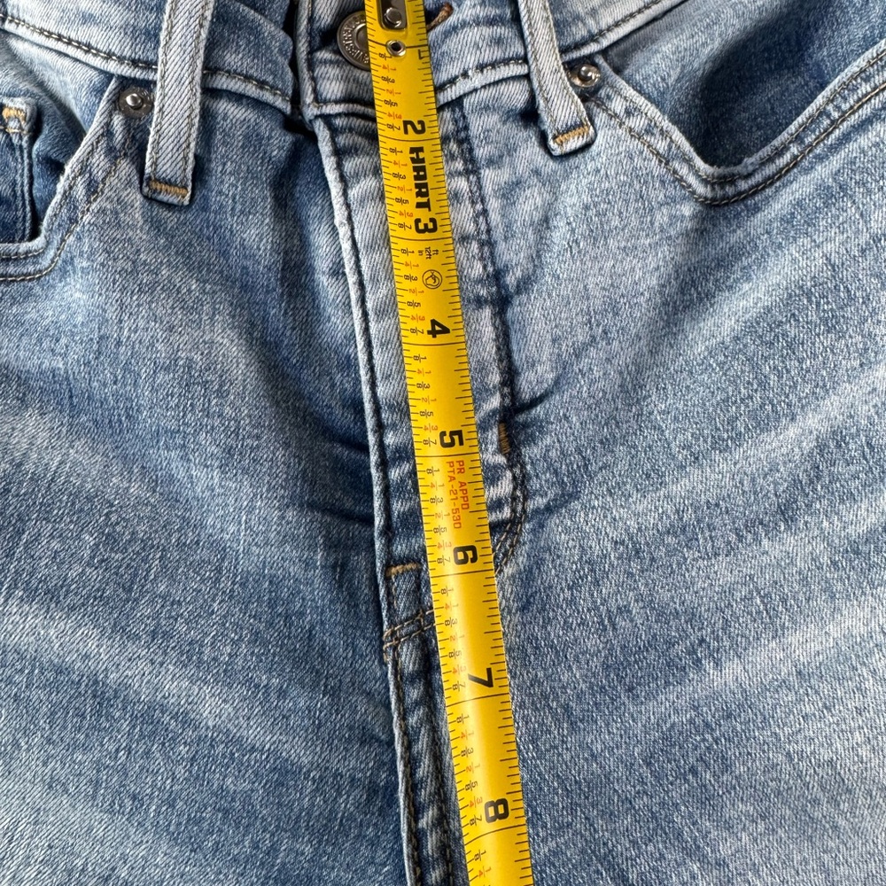 Womens Light Wash Levis Jeans 314 Shaping Straight Size 28 By 30 Preowned - Picture 4 of 9